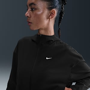 Nike One Women's Repel Oversized Hooded Woven Jacket. Nike.com